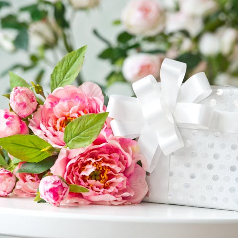 What Are the Best Happy Birthday Roses?