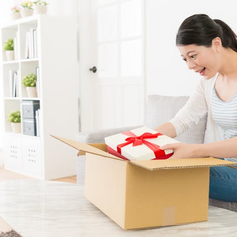 What You Need for a Birthday Gift Delivery