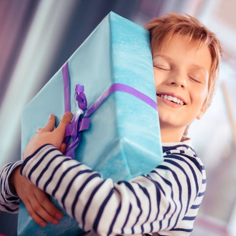 The Best Gift Ideas to Say “Happy Birthday Son” to Your Teenager