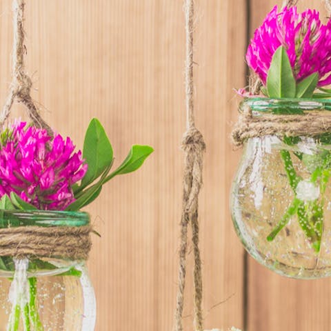 How Long Do Cut Flowers Last in a Vase?