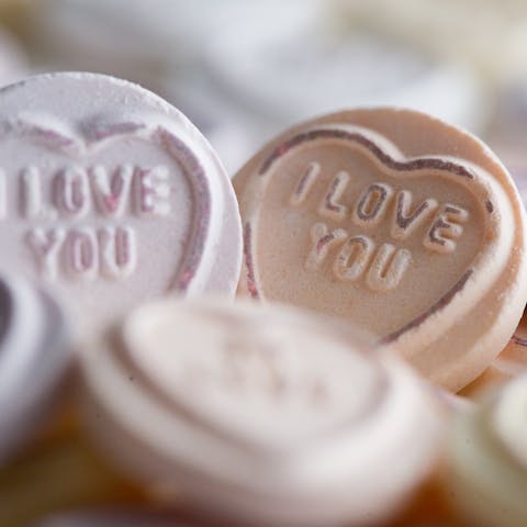 5 Valentine’s Day gifts for him